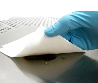 What Are The Applications of Microfiber Cleanroom Wipes?