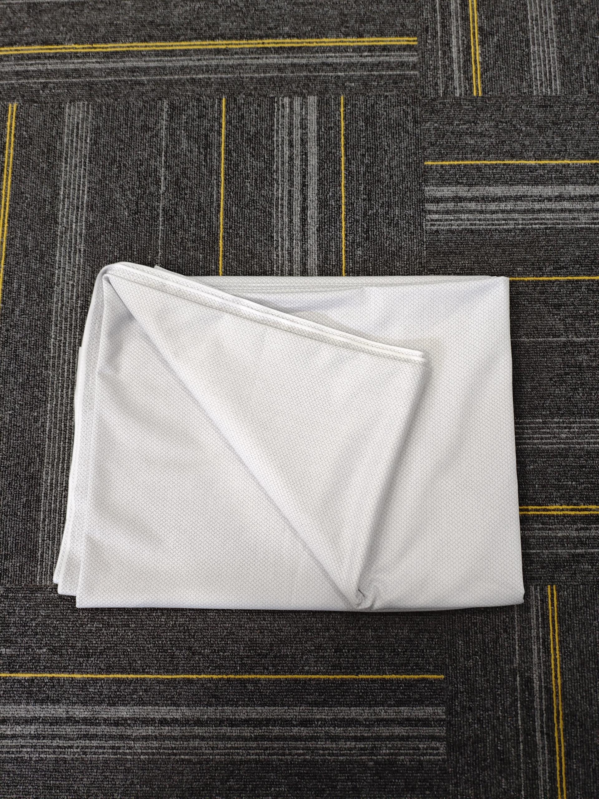 Cleanroom Dustproof 95% Polyester, 5% Conductive Wire 3mm Diamond-shaped Uniform Ripstop ESD Anti Static Fabric for Workwear