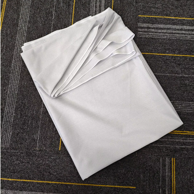 Cleanroom Dustproof 95% Polyester, 5% Conductive Wire 3mm Diamond-shaped Uniform Ripstop ESD Anti Static Fabric for Workwear